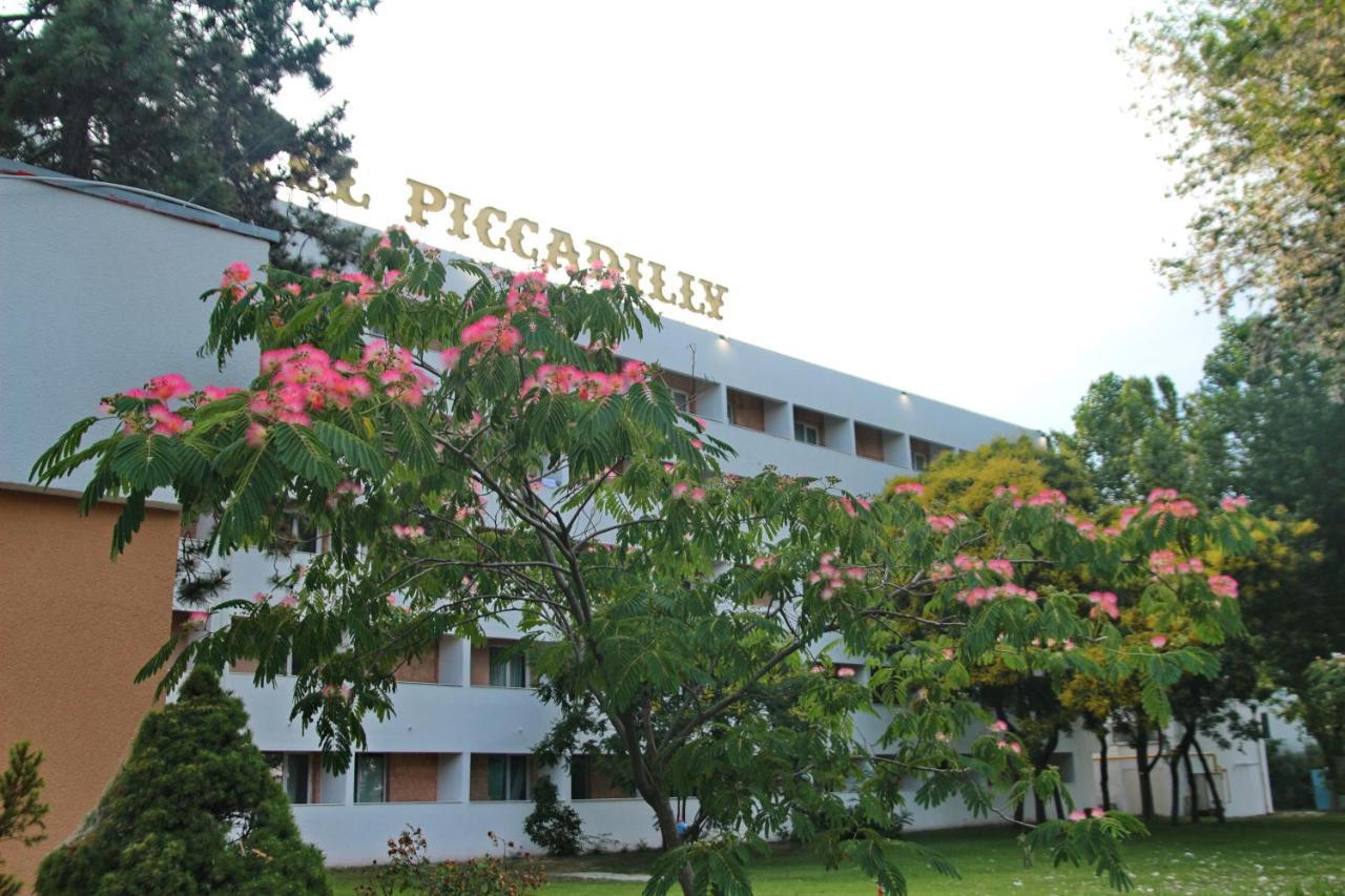 Hotel Piccadilly Mamaia Exterior foto