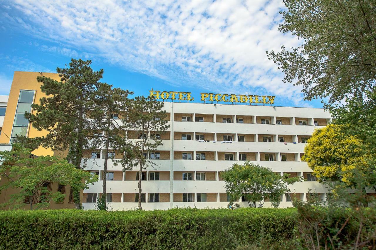 Hotel Piccadilly Mamaia Exterior foto