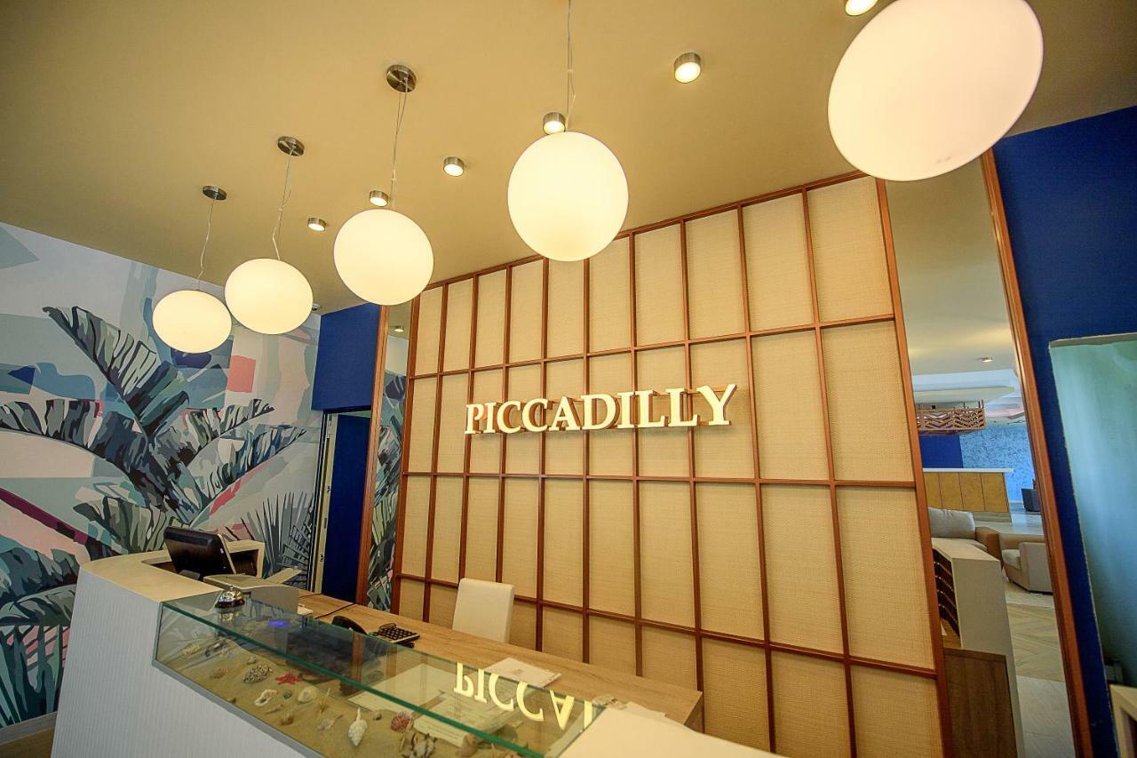 Hotel Piccadilly Mamaia Exterior foto